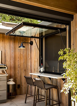 Suunnittelija ovi ja ikkuna